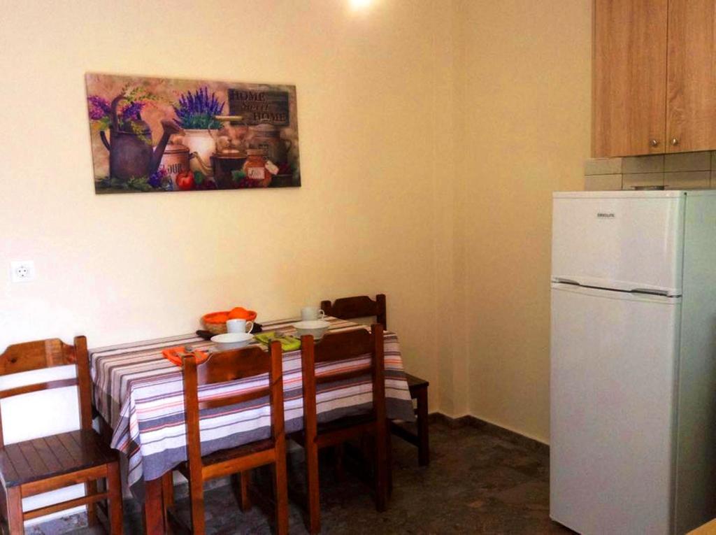 Varvara Studios & Apartments I Peroulades  Bagian luar foto