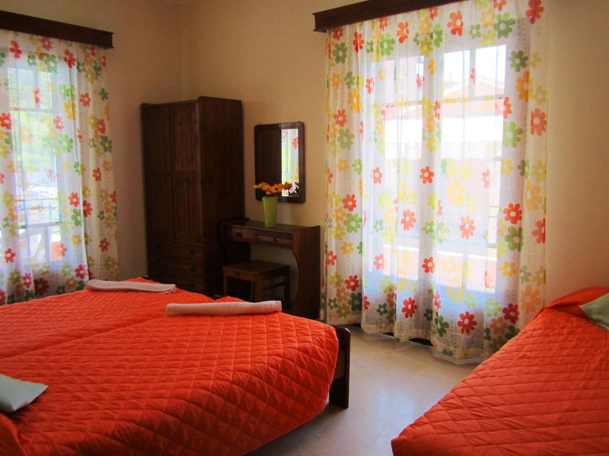 Varvara Studios & Apartments I Peroulades  Bagian luar foto