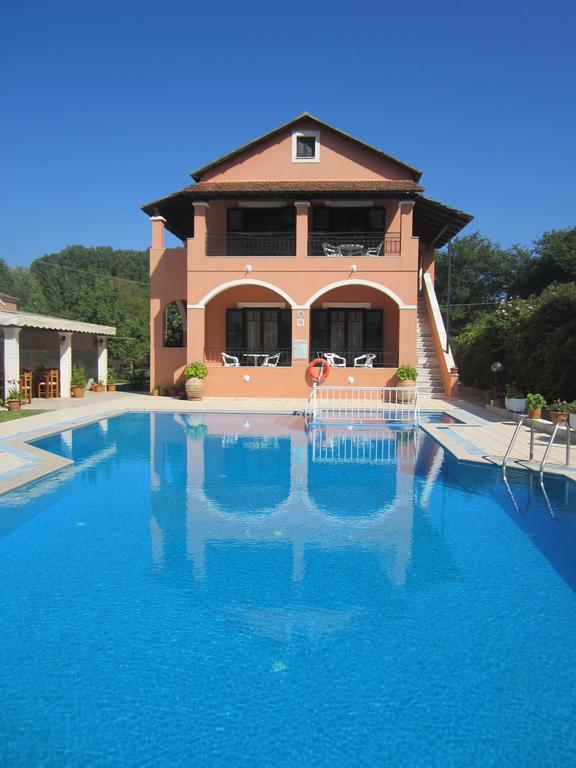 Varvara Studios & Apartments I Peroulades  Bagian luar foto