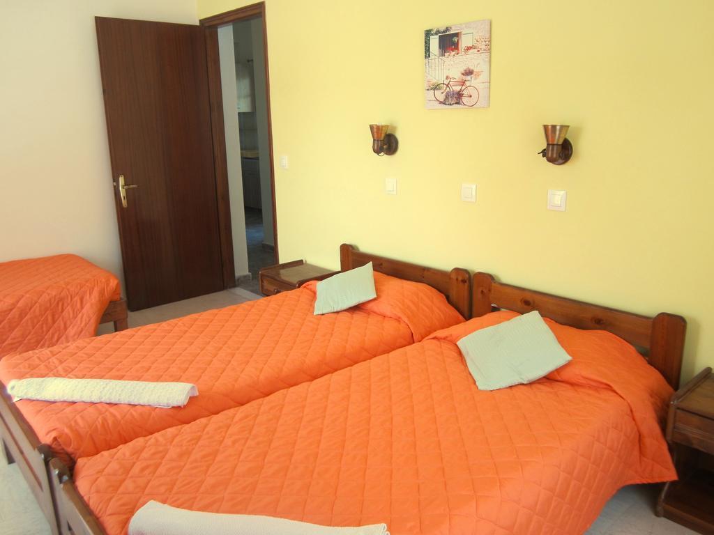 Varvara Studios & Apartments I Peroulades  Bagian luar foto