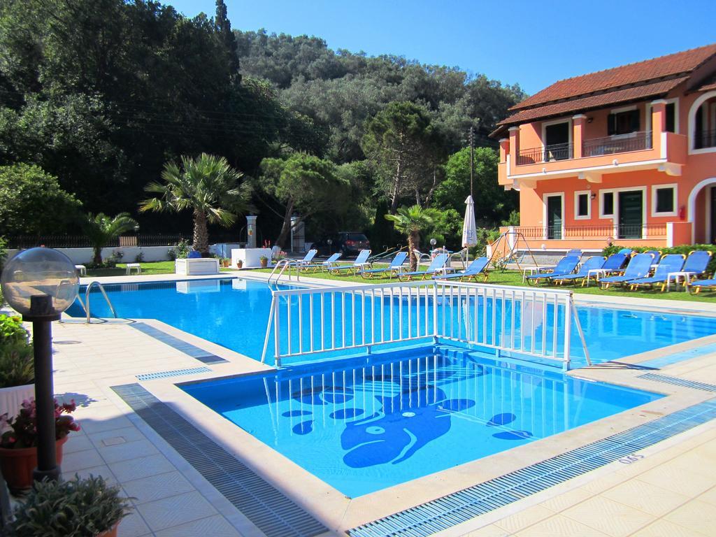 Varvara Studios & Apartments I Peroulades  Bagian luar foto